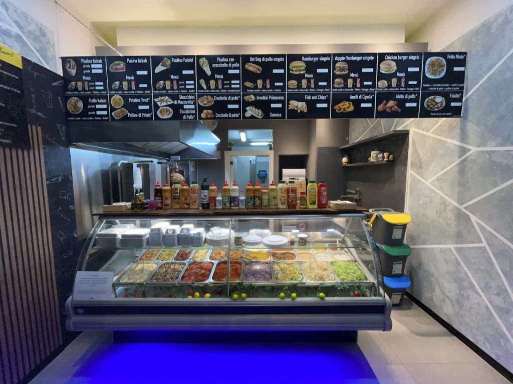 2024-10-10 Miglior kebab ad Acireale - Panino ricco e saporito